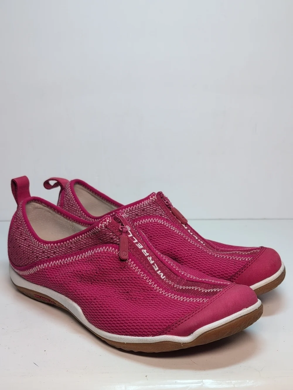 Merrell Lorelei zip Persian Red minimalist sporty sneakers womans size 8 EU 38.5